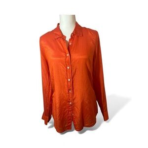 EUC j. crew silk and cotton blend “The Perfect Shirt”.